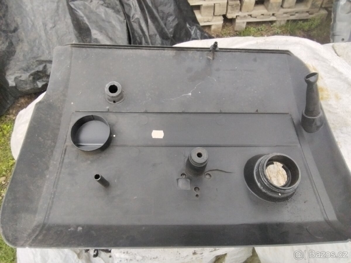 Kryt motoru fabia 1 - 2