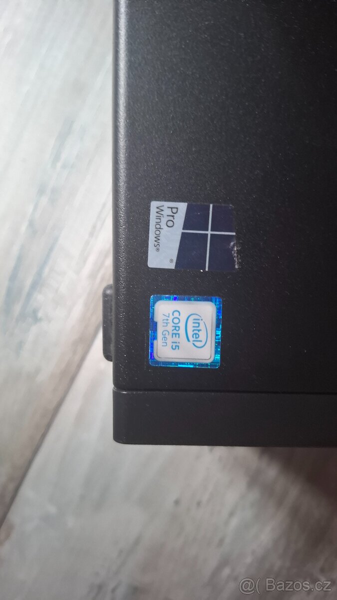 Lenovo počítač - 2