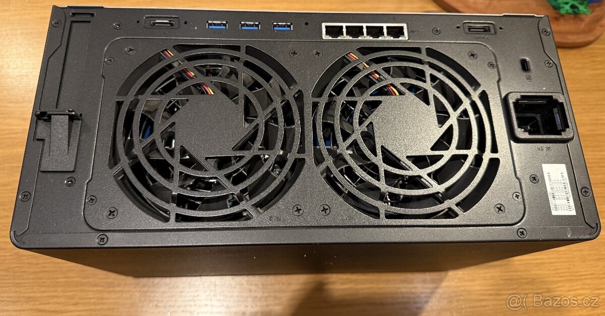 NAS Synology DS1817+ - 2