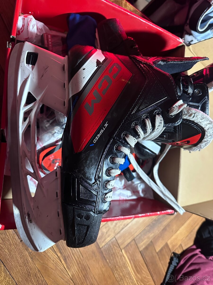 Brusle CCM Jetspeed ft670 - 2