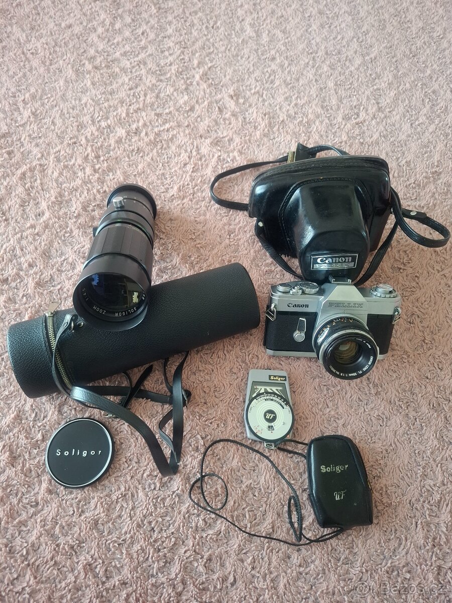 CANON PELLIX, SOLIGOR ZOOM - 2