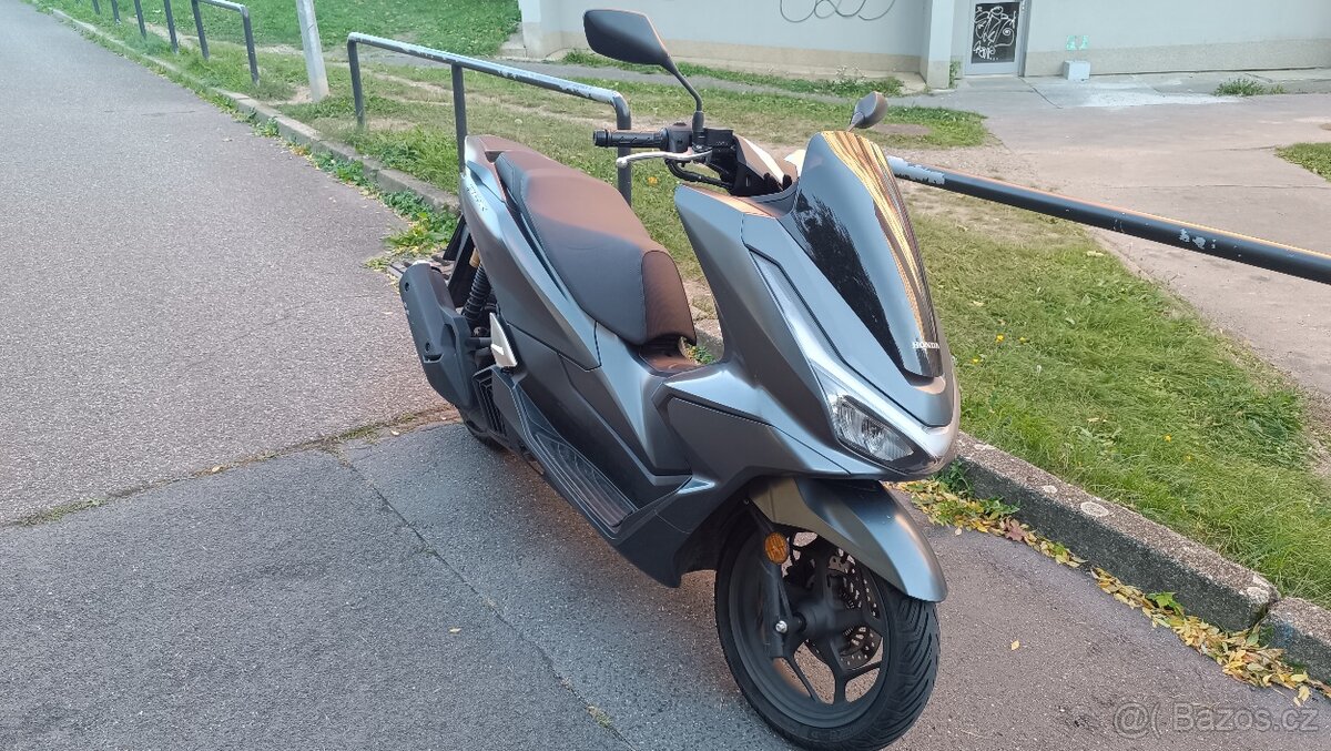 Honda PCX125 DX - 2