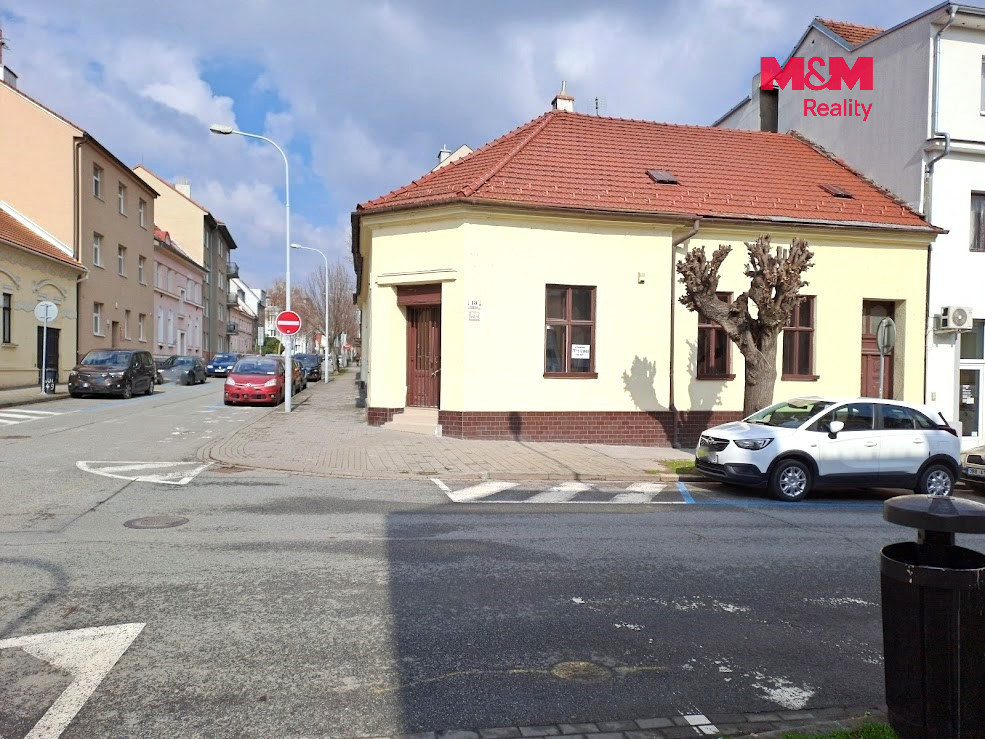 Pronájem obchodního prostoru, 221m2, ul. Riegrova, Brno - 2