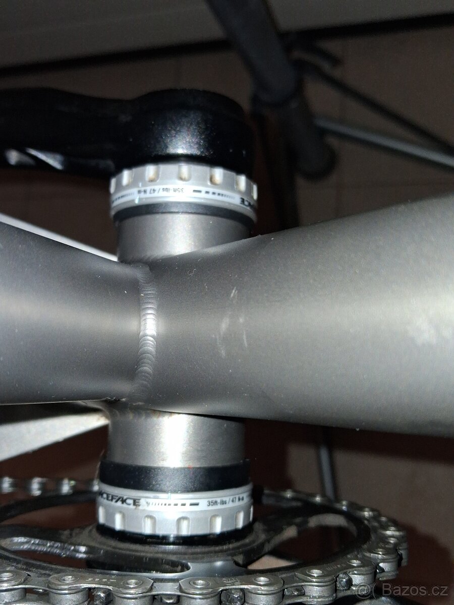 Race Face 175mm, hydr.brzdy XT - 2