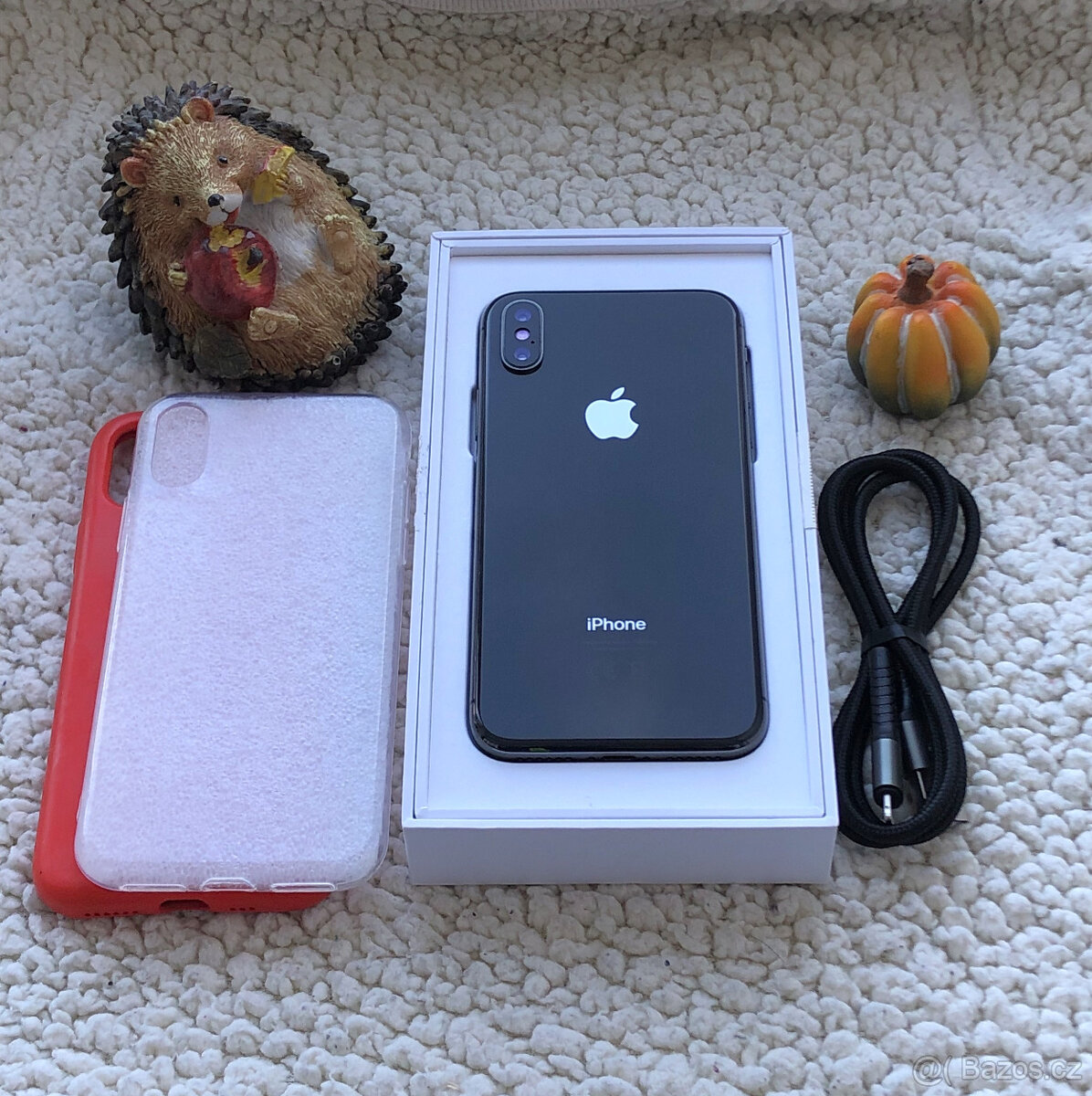 NEVÍDANĚ ZACHOVALÝ – Apple iPhone X 64GB Gray - TOP - 2