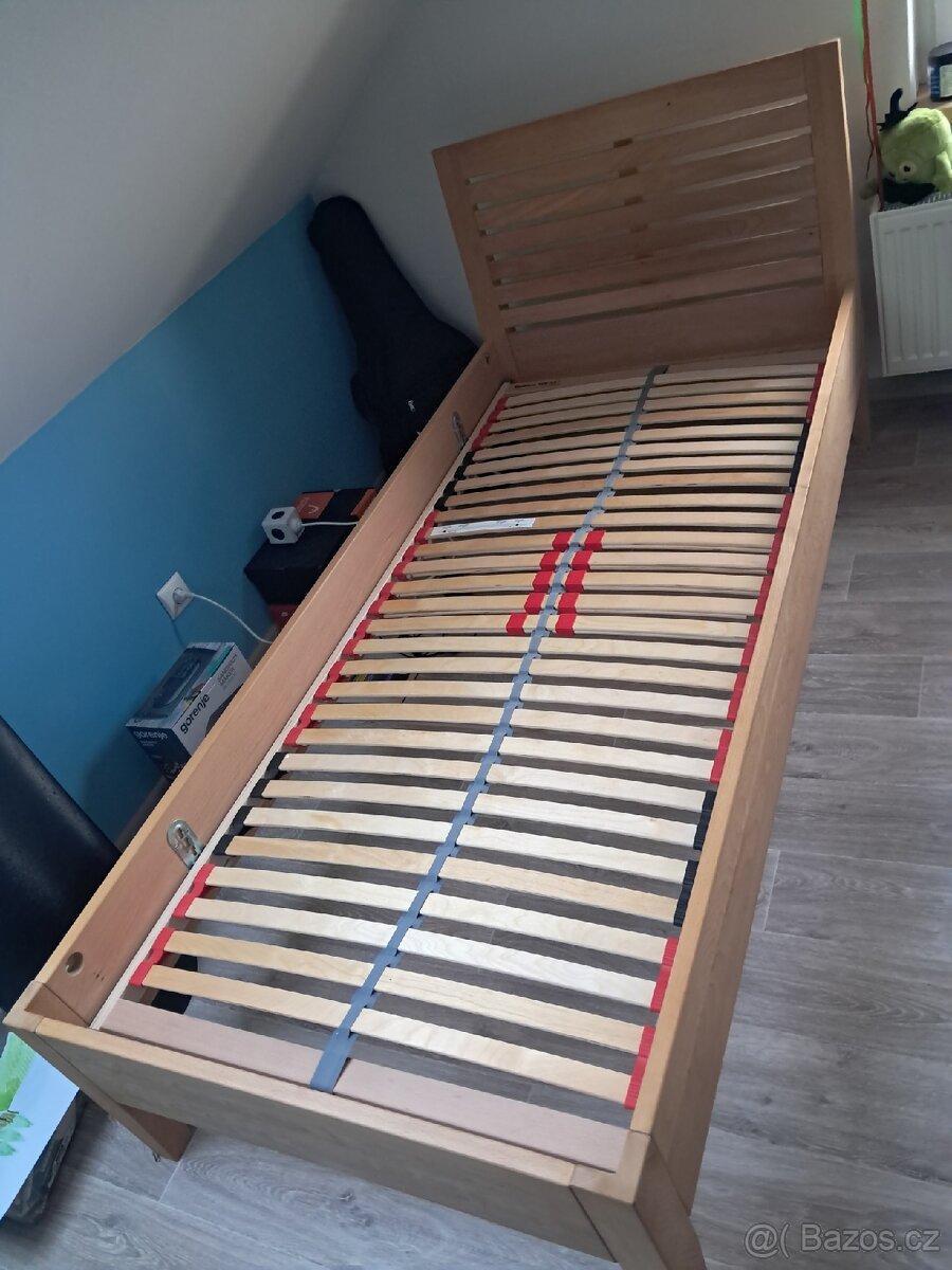 Prodám postel 90x200 - 2