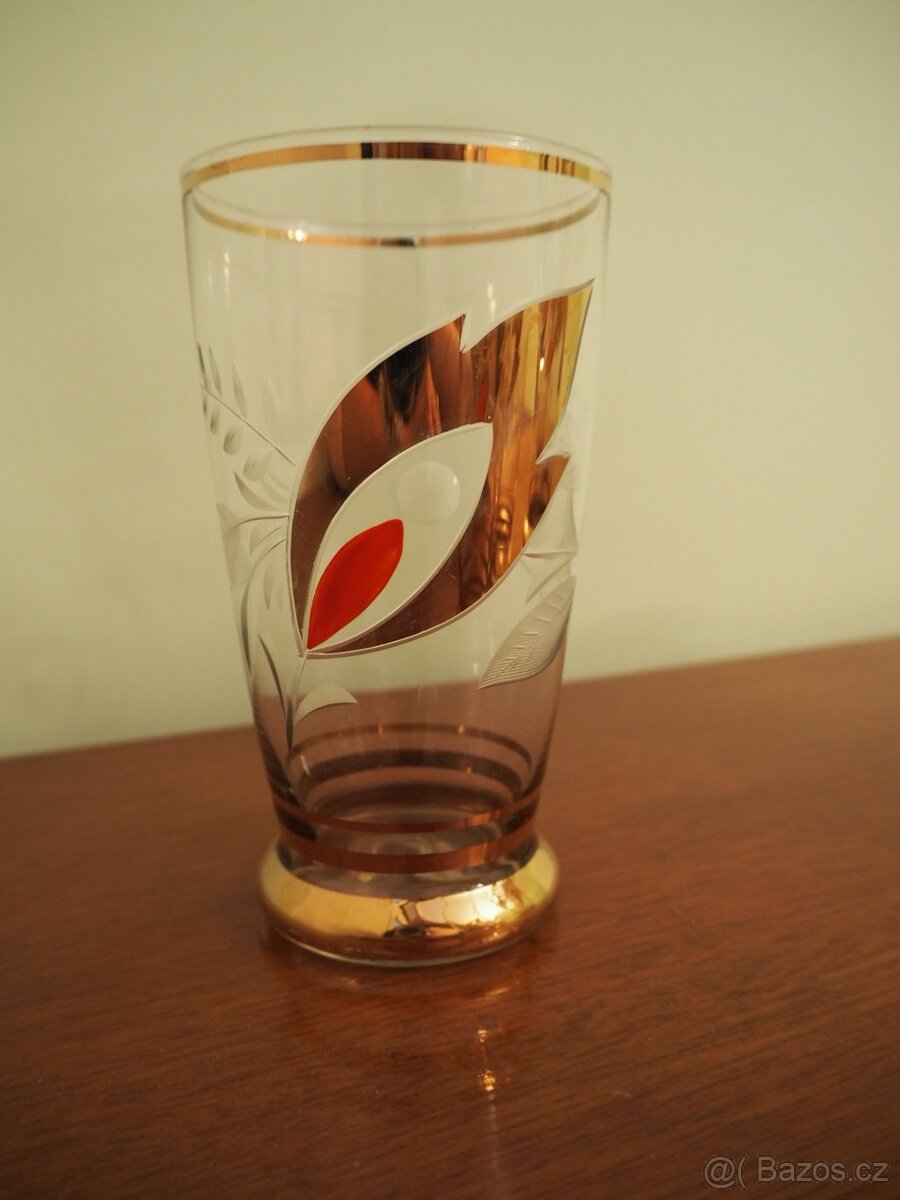 Sada 5 skleniček se džbánem - 2