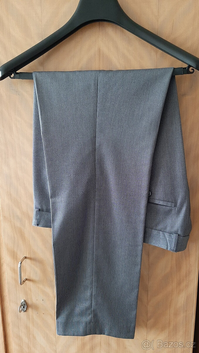 Šedý pánský oblek The KING vel. 54M - 2