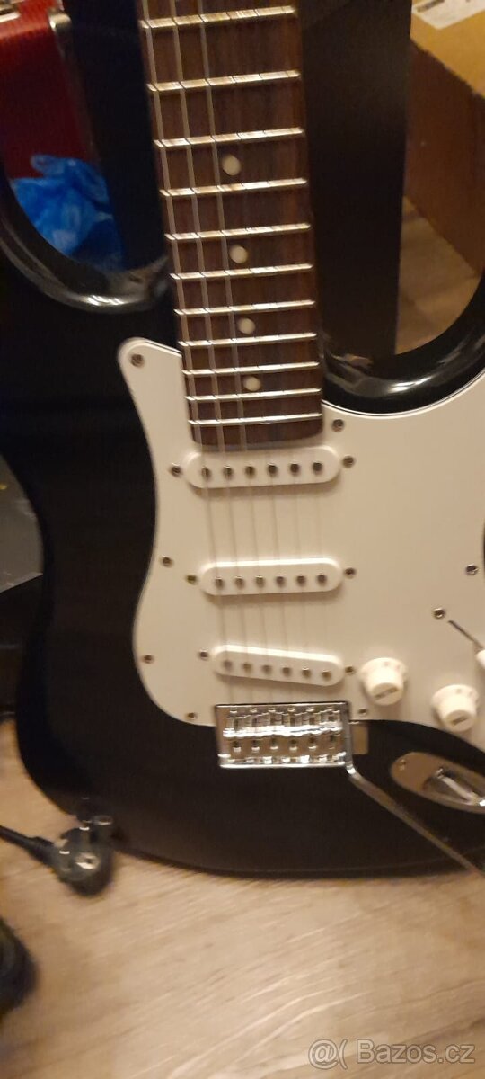 elektrická kytara+zesilovač - 2