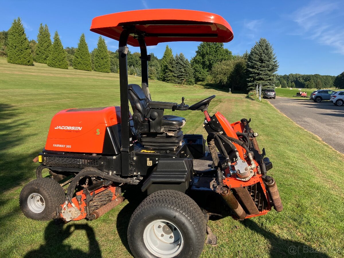 Jacobsen 305 nové pneu - 2