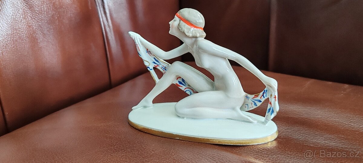 Art Deco soška - 2