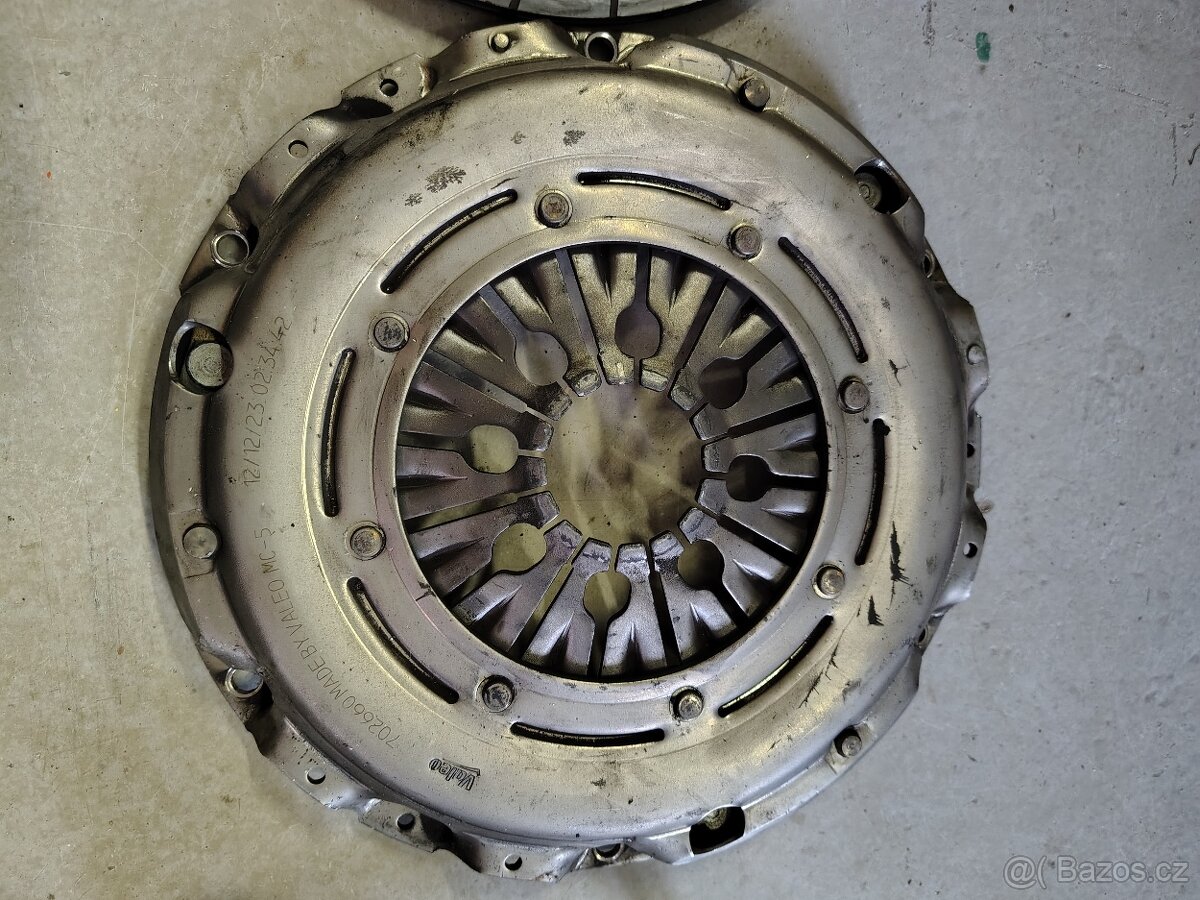 Škoda Octavia III 2,0 TDI spojka Valeo - 2