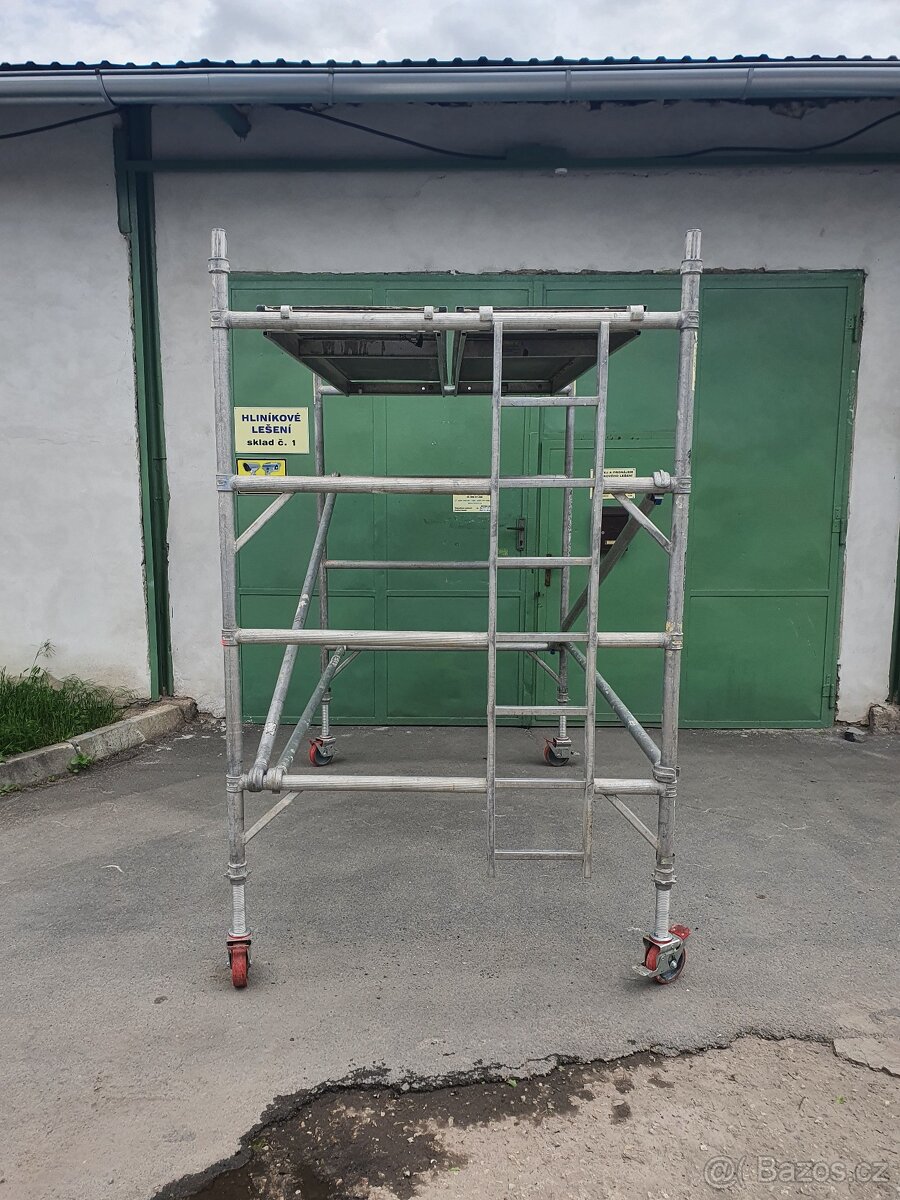 Pojízdné lešení Boss - 2