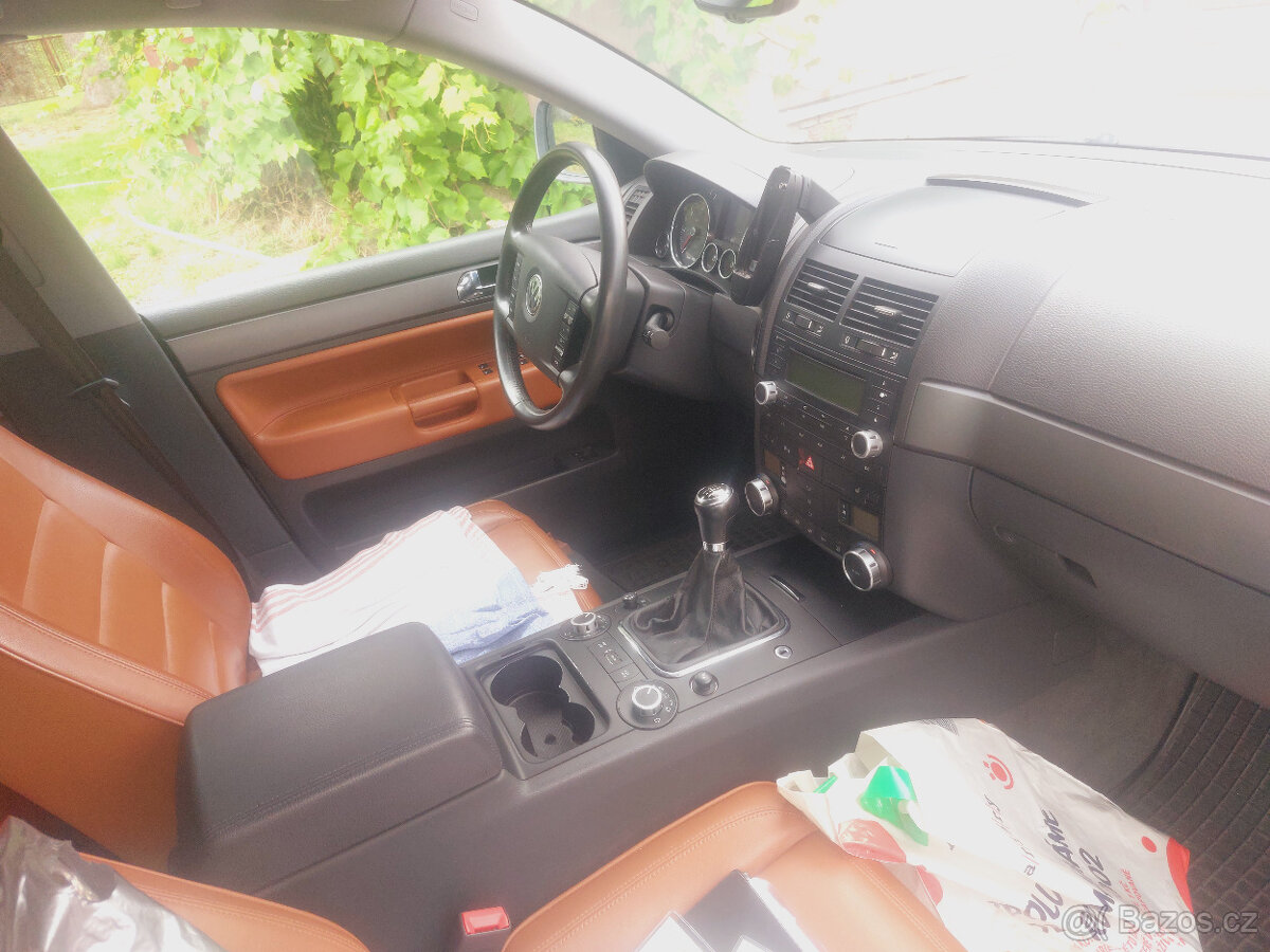 VW Touareg 7L 2.5 TDI R5 - 2