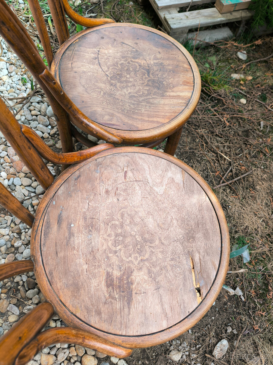Staré židle Thonet k renovaci - 2