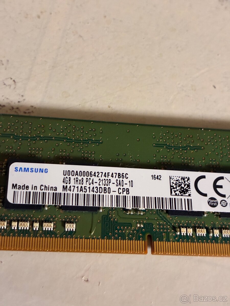 Na prodej. prodam pamet ram ddr4 - 2