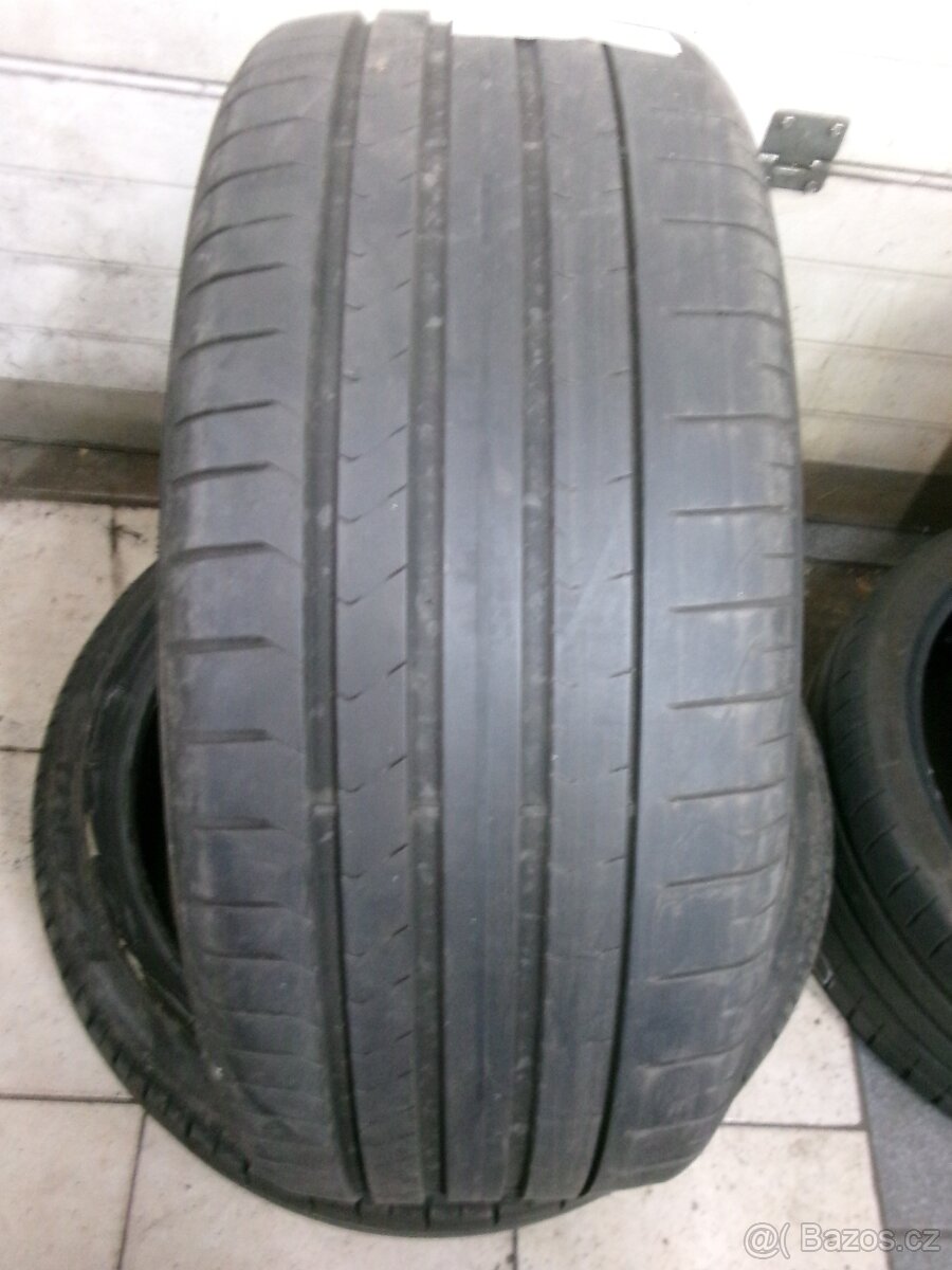255/35 R21 PIRELLI (4,5-5mm) č.15350/b4 - 2
