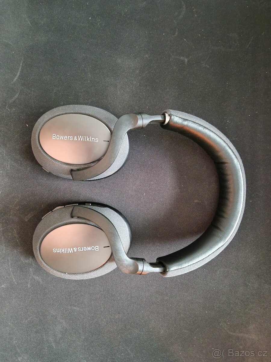 Sluchátka Bowers & Wilkins PX7 - 2