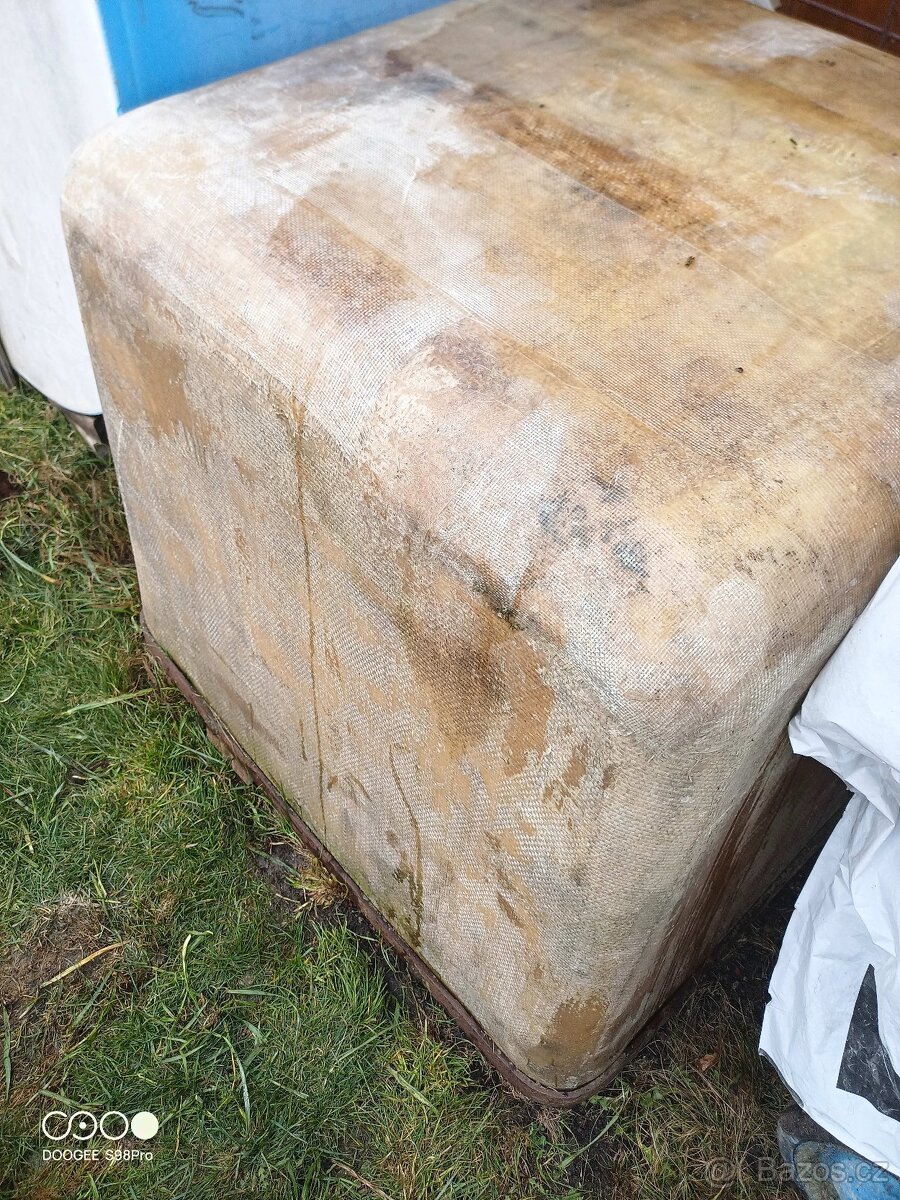 nádrž na vodu, káď rybářská - 2