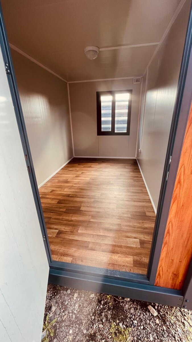 Kontejner 2,4x4m. - 2
