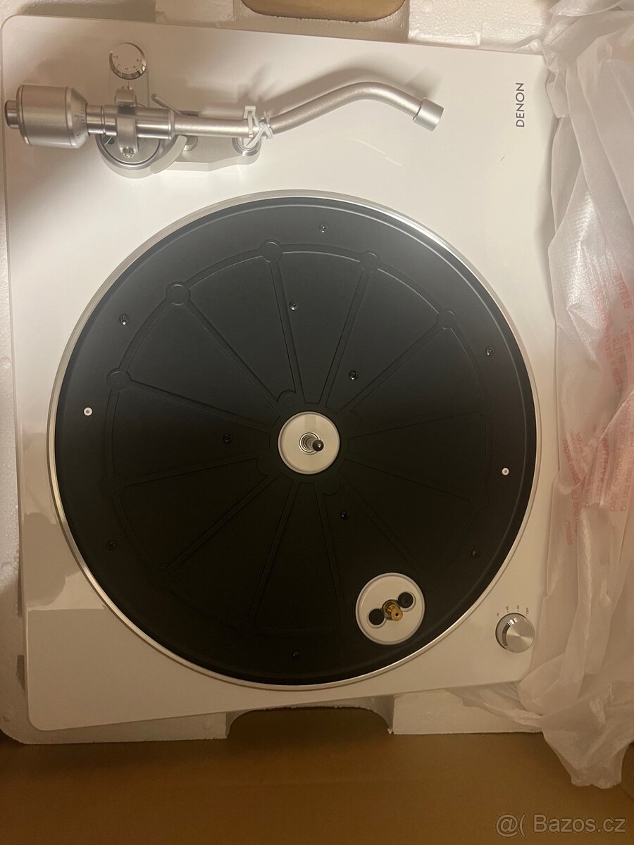 Gramofon Denom - 2