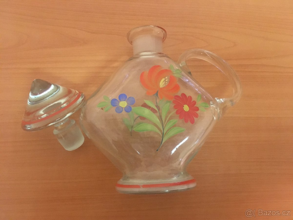 Starožitná skleněná malovaná karafa - lidové vzory - 2