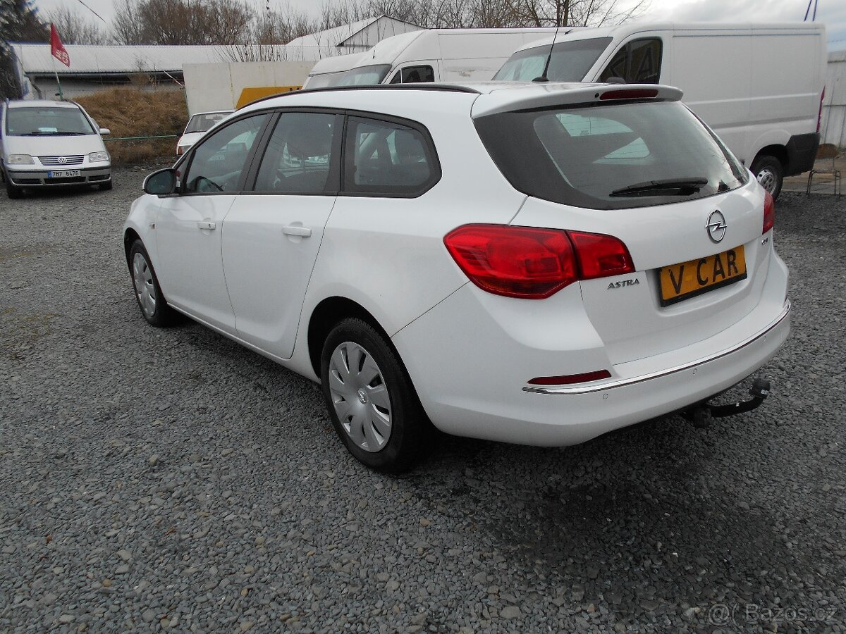 Opel Sports tourer 1.6 Cdti 81 kw - 2