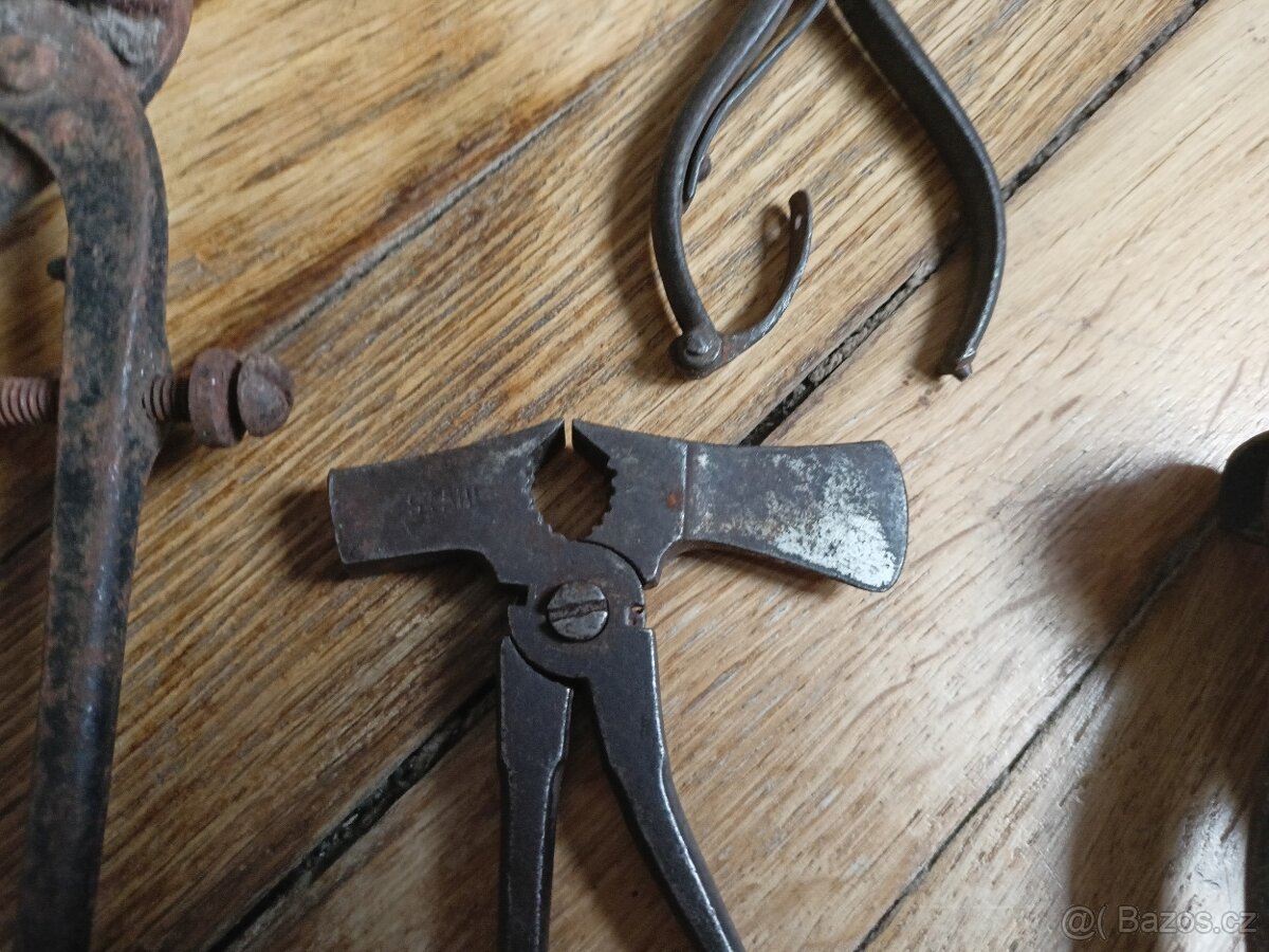 Staré kleště kovářské - 2