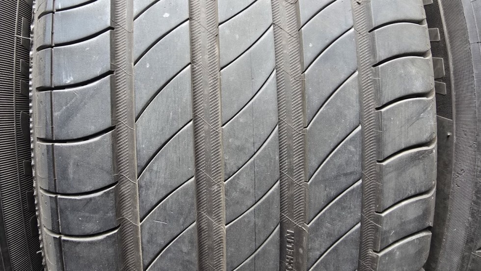 Letní pneu 225/50/18 Michelin - 2