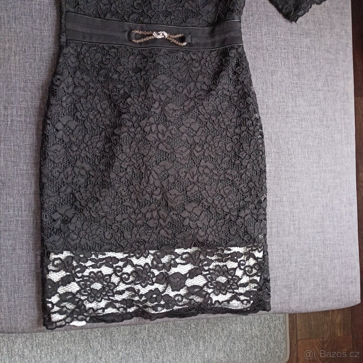 Luxusní společenské šaty s podšívkou - 2