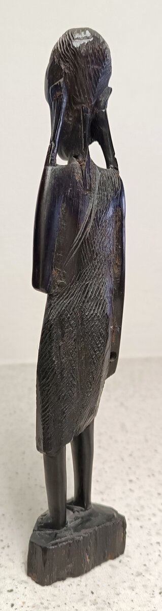 Dřevěná soška - 2