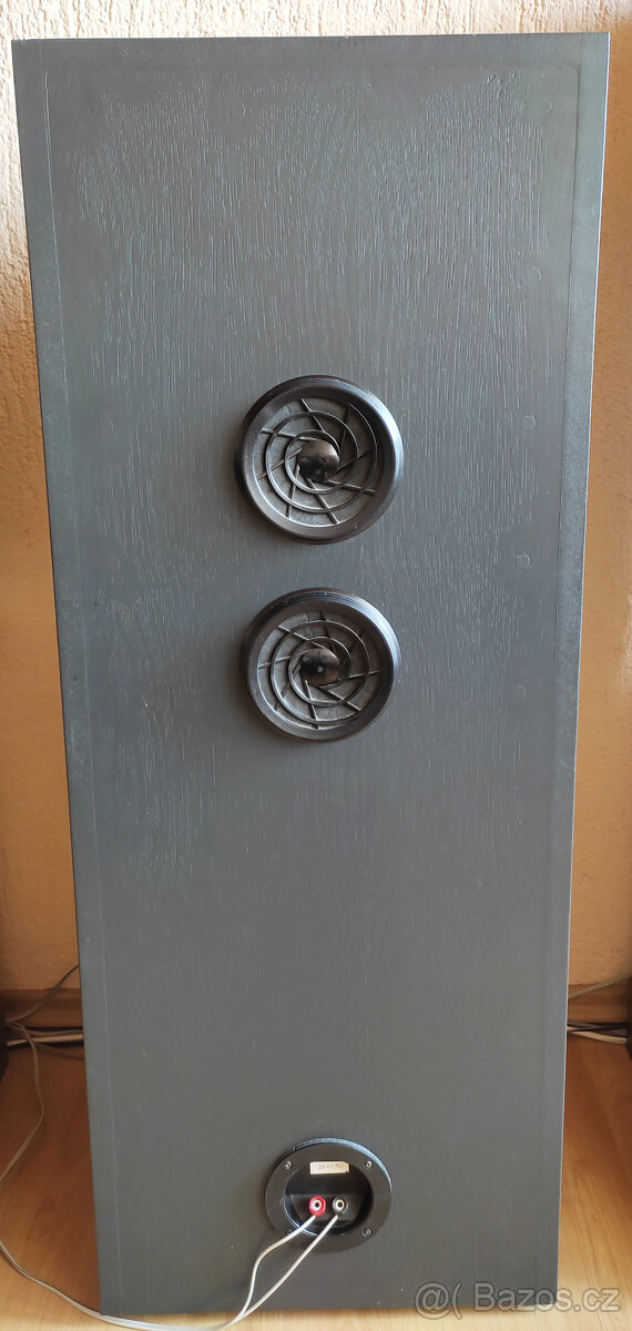 4 pásmové sloupové reproboxy - 2