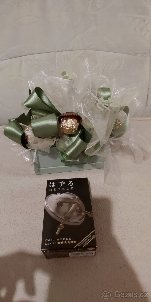 Dárková sada pro zamilované - elegance, hra & symbol lásky - 2