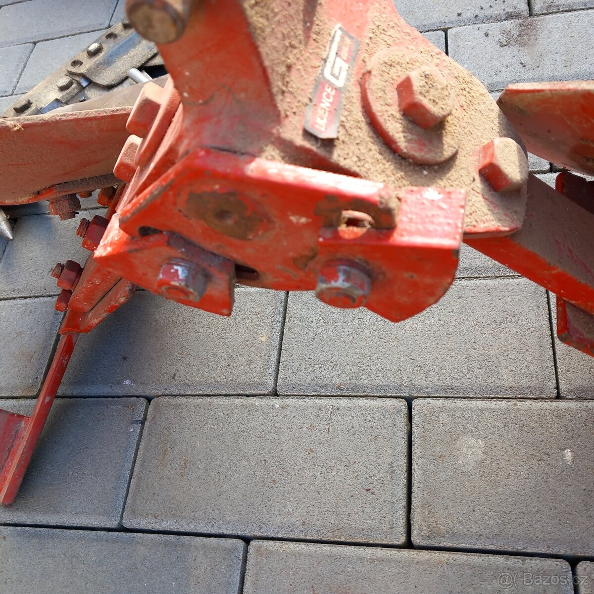 Tera vari Radlice hrobkovač 80-18 - 2