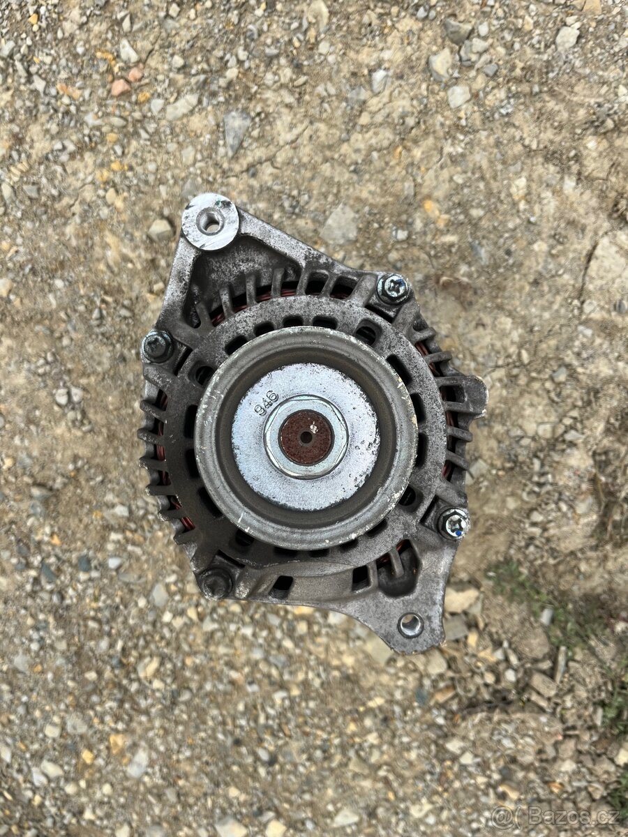 Alternátor Honda Civic 8g - 2