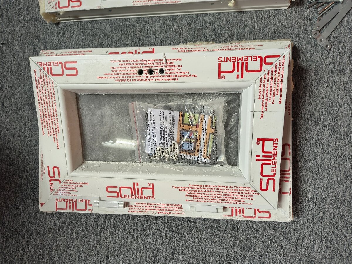 3x sklepní okno 40x60 cm Solid elements - 2