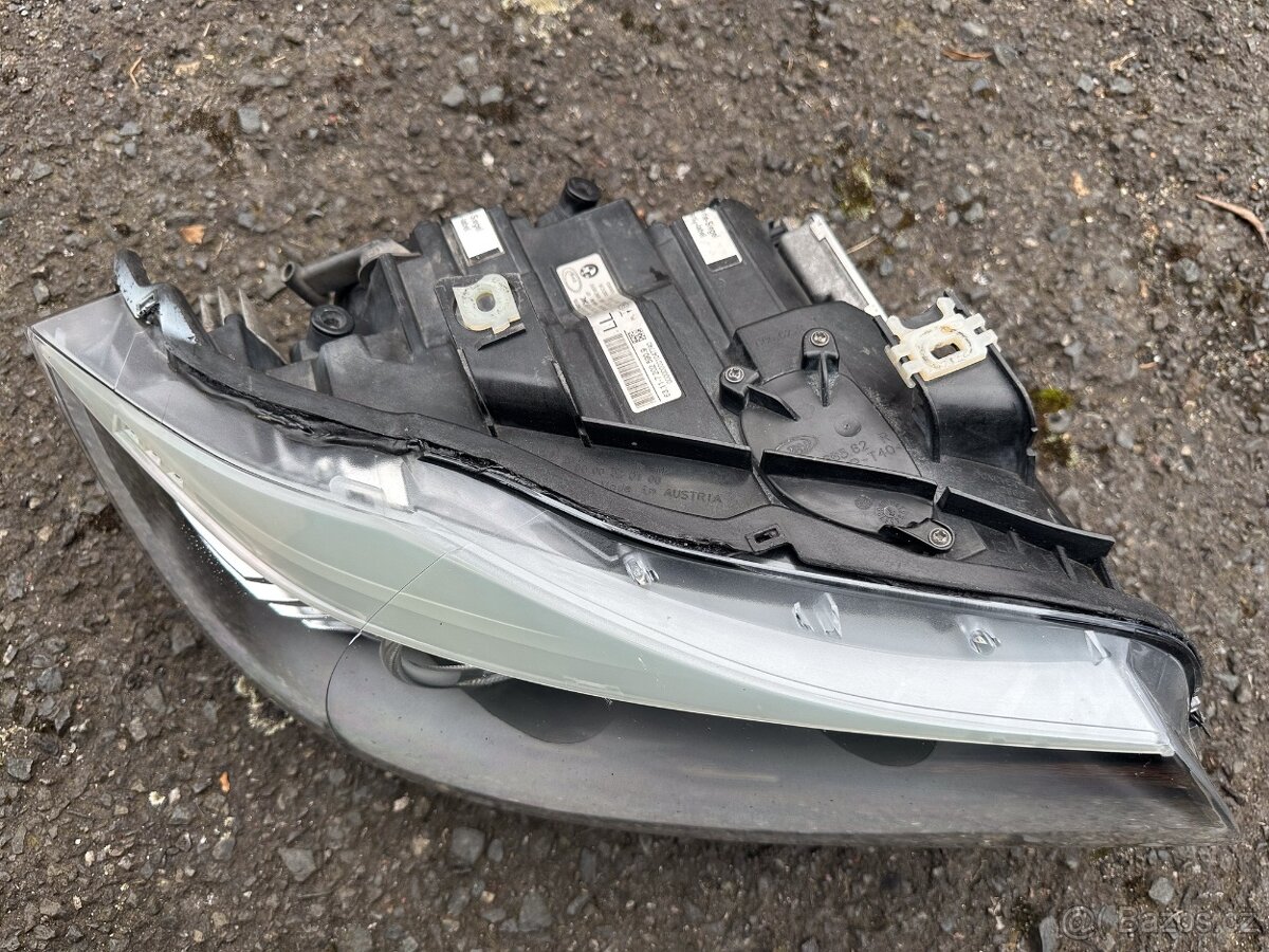 Pravé přední světlo BMW E90 E91 LCI - 2