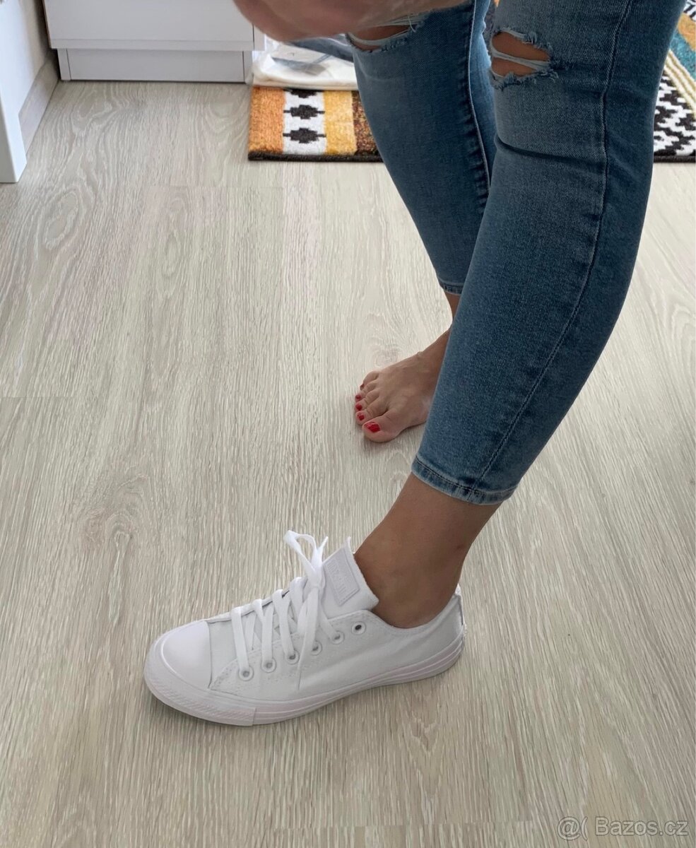 Dámské Converse bílé tenisky 38 - 2