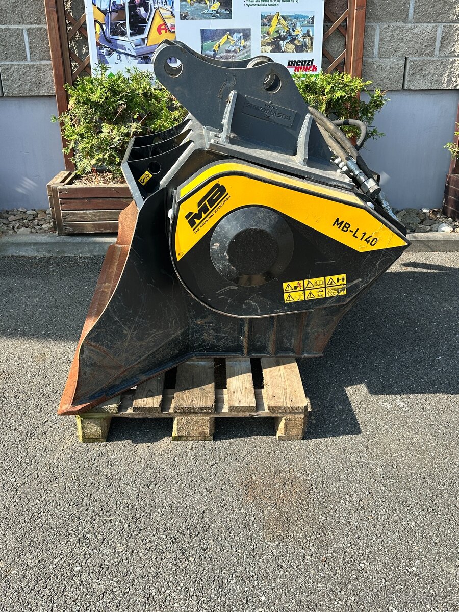 Drtící lžíce MB Crusher MB-L140 S2 - 2