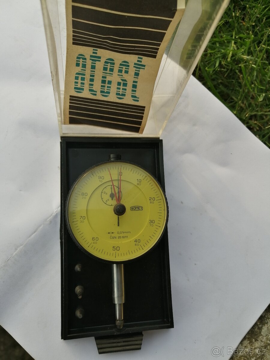 Prodám magnetický držák s číselníkovým úchylkoměrem - 2