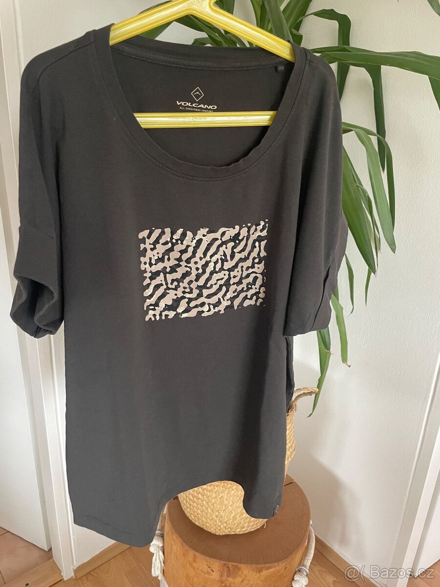 Volcano triko halenka cca 3 x vzaté PC: 599 - 2