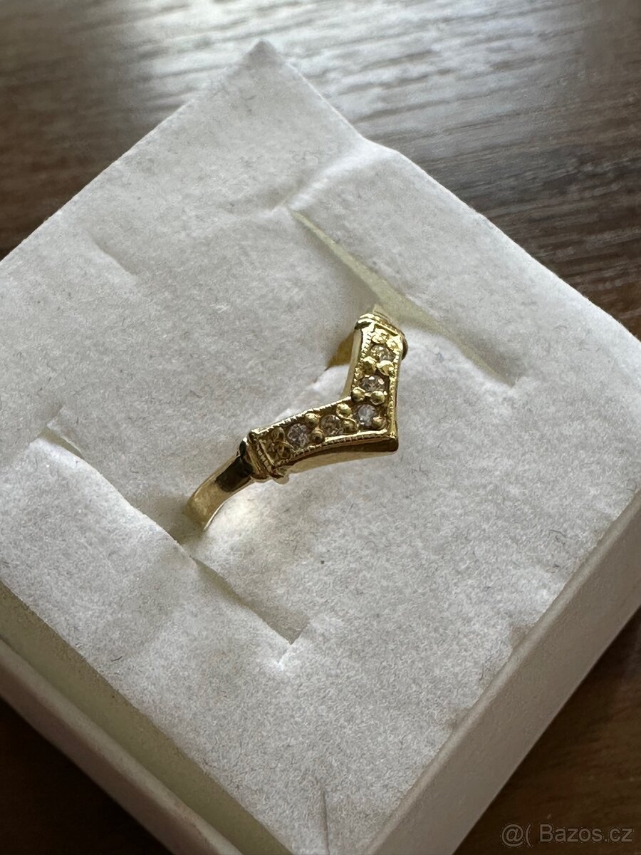 Zlatý dámský prsten - 2