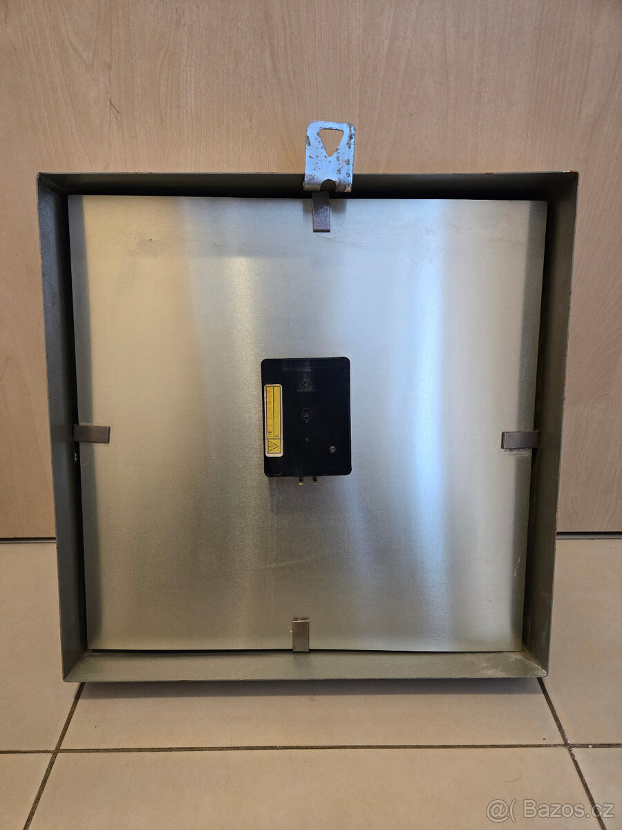 Pragotron Elektročas hranaté hodiny PS -100 - 2