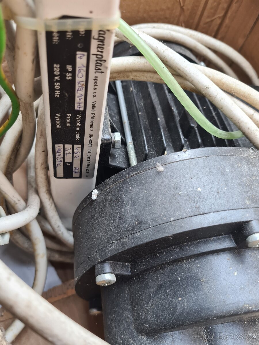 Čerpadlo k virivce - 2