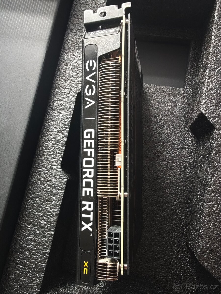 Grafická karta EVGA RTX 3060 Ti XC Gaming - 2