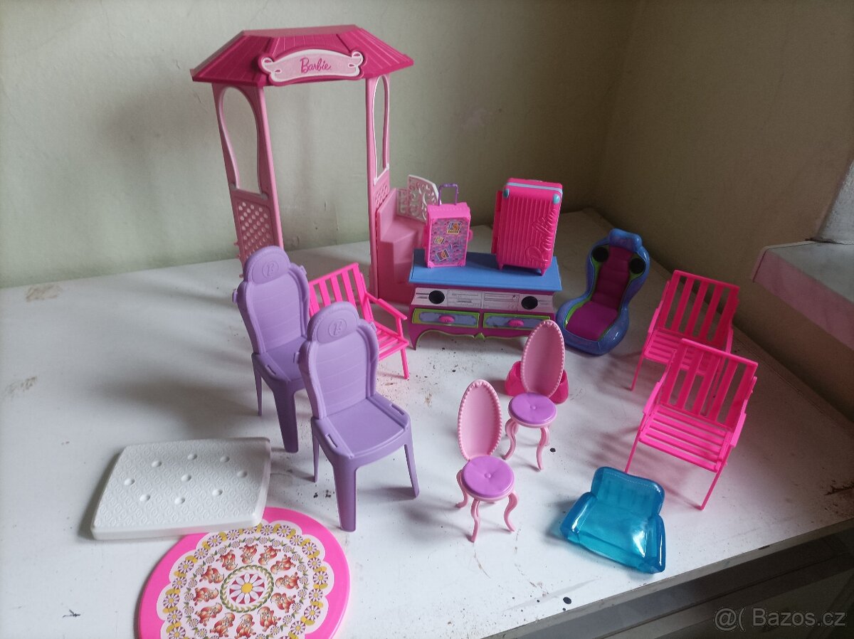 Barbie domek, přehlídkové molo,kabriolet - 2