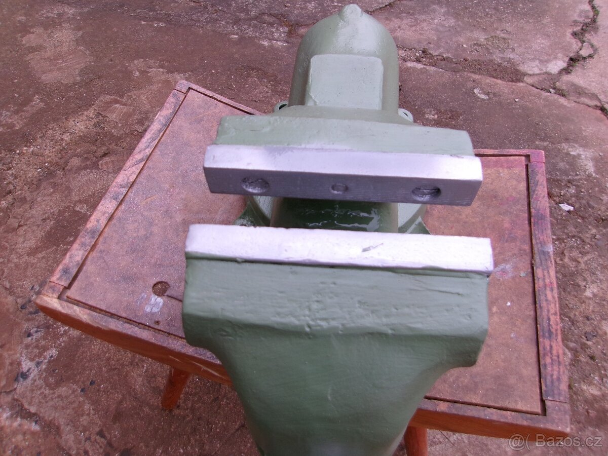 svěrák york 150 - 2