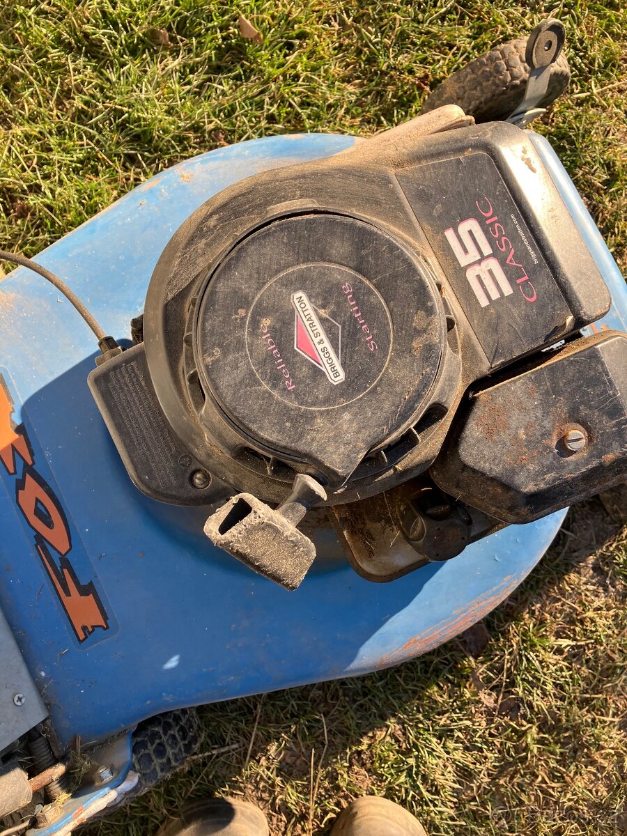 Sekacka briggs straton - 2