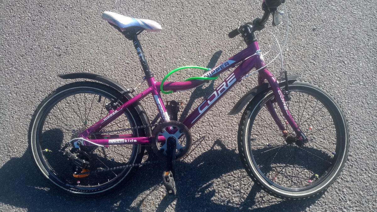 Odlehčené dětské kolo CORE NIPPER 20" - 2