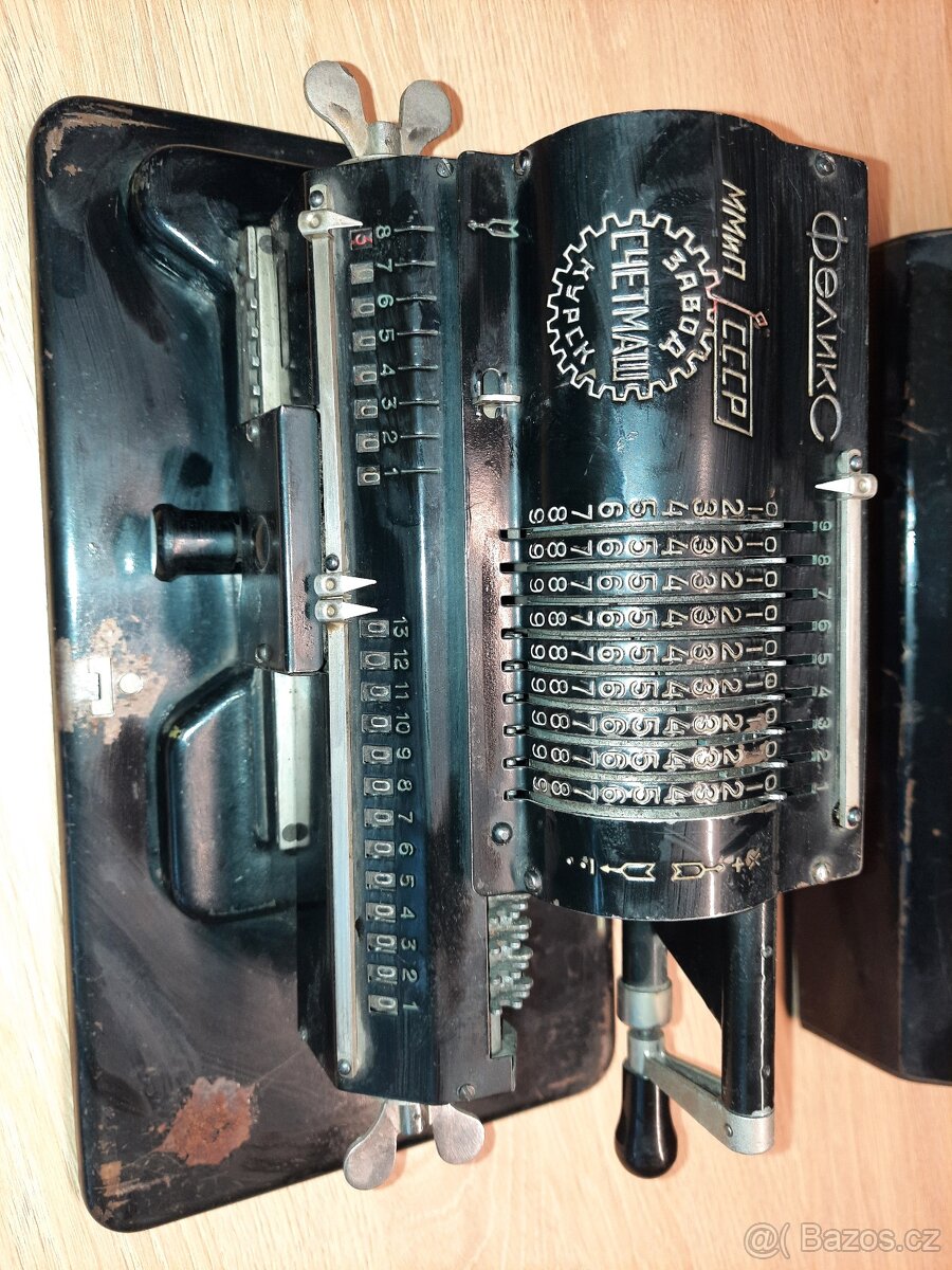 počítacího stroje Odhner značky Feliks - 2